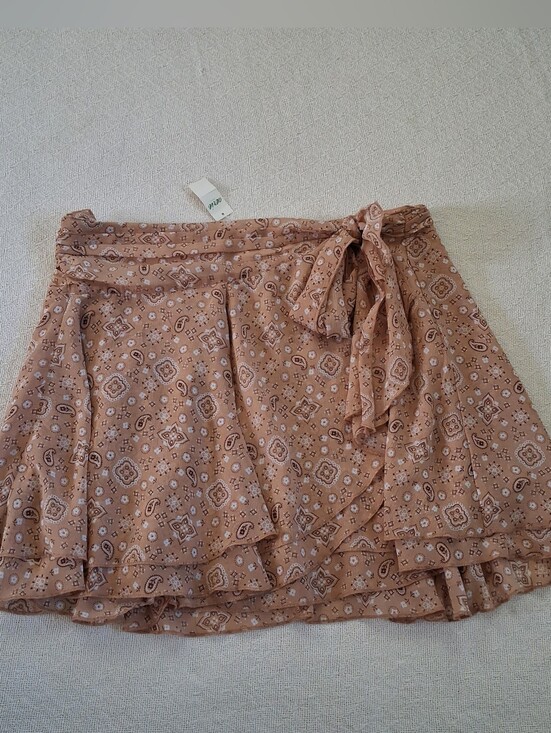 aerie Dresses & Skirts - aerie ♡ wrap mini skirt brown paisley extra large lined